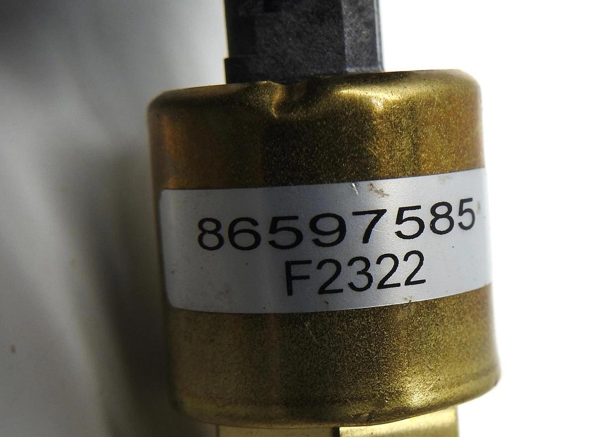 GENUINE New Holland 86597585 Sensor for HARV EQ (CONV COMBINES, ROTARY COMBINES)