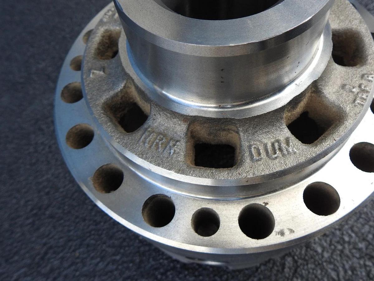CAT 4E-4443V Differential Carrier 4E4443 V Duo Diff Case Caterpillar OEM NEW