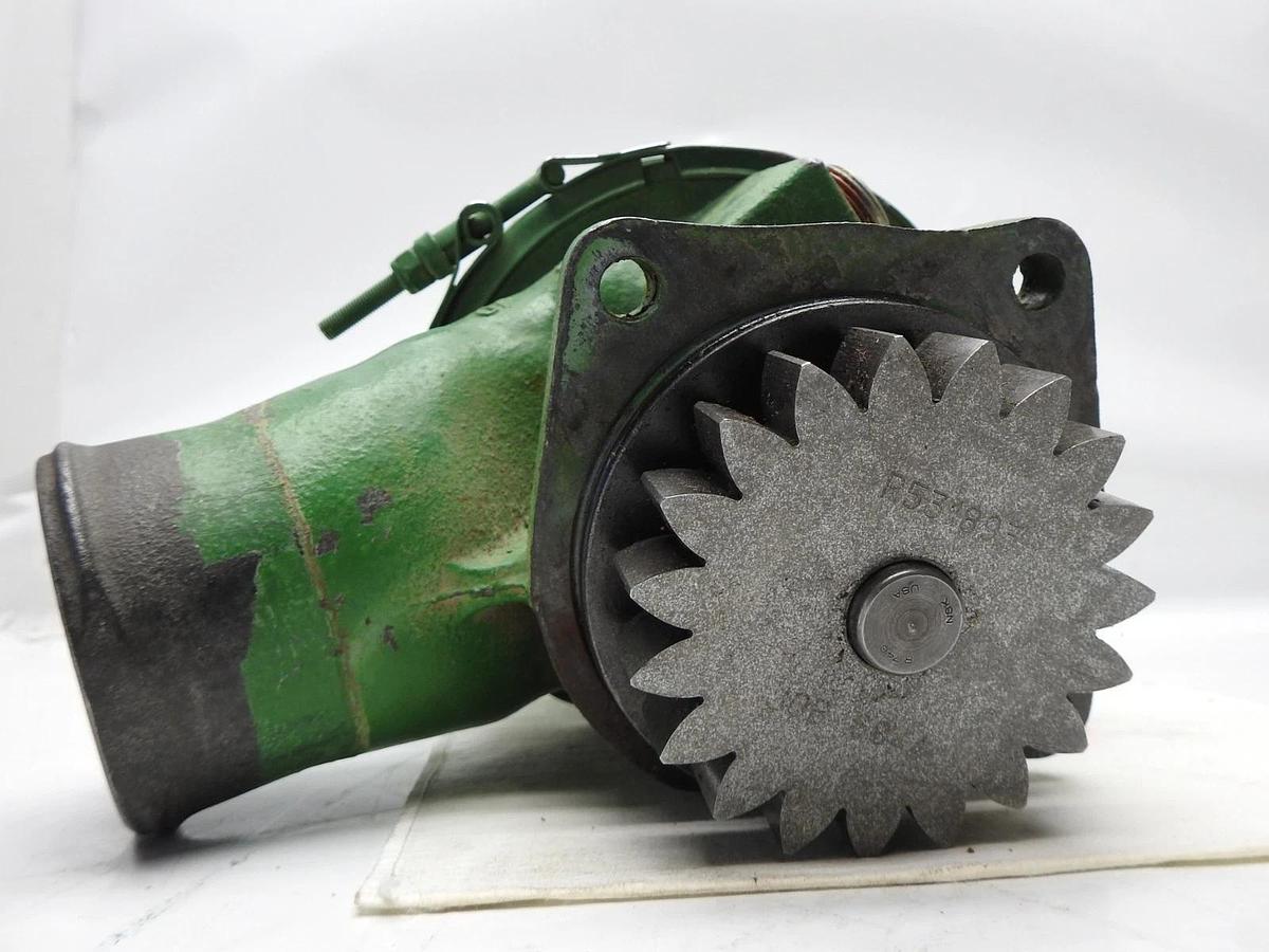 GENUINE John Deere R502576 Water Pump OEM NICE