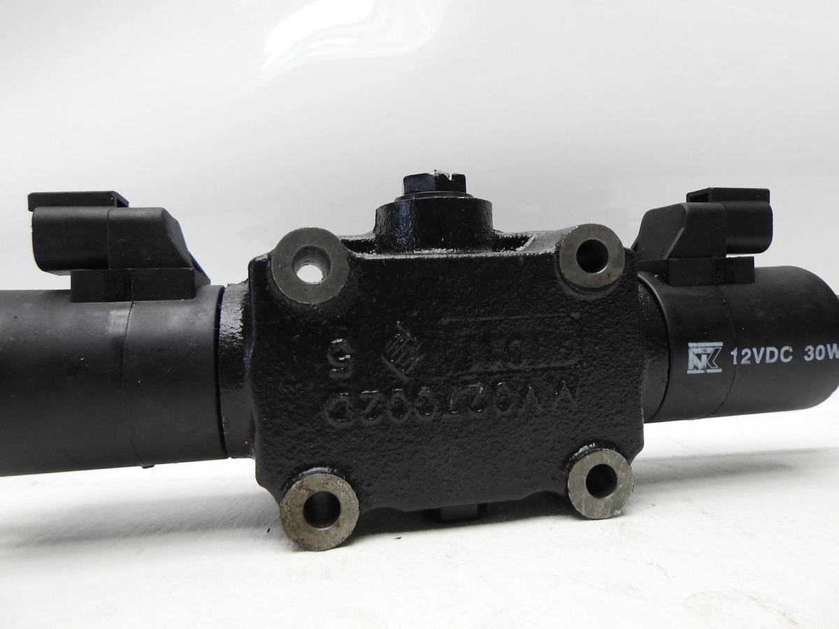 GENUINE John Deere LVA24142 Selective Control Valve OEM NEW!
