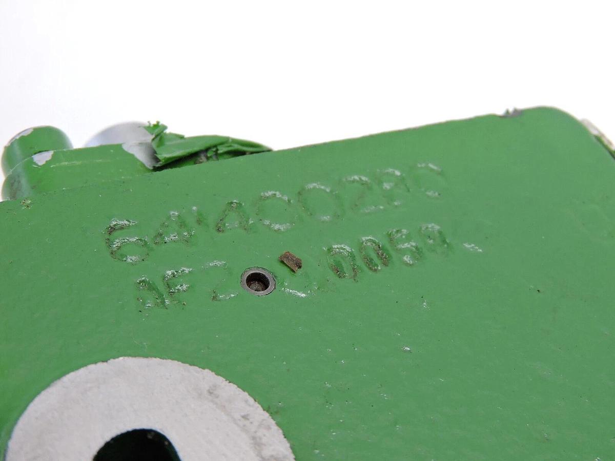 John Deere Hydraulic Control Section 641400280 AF 0068 NEW READ