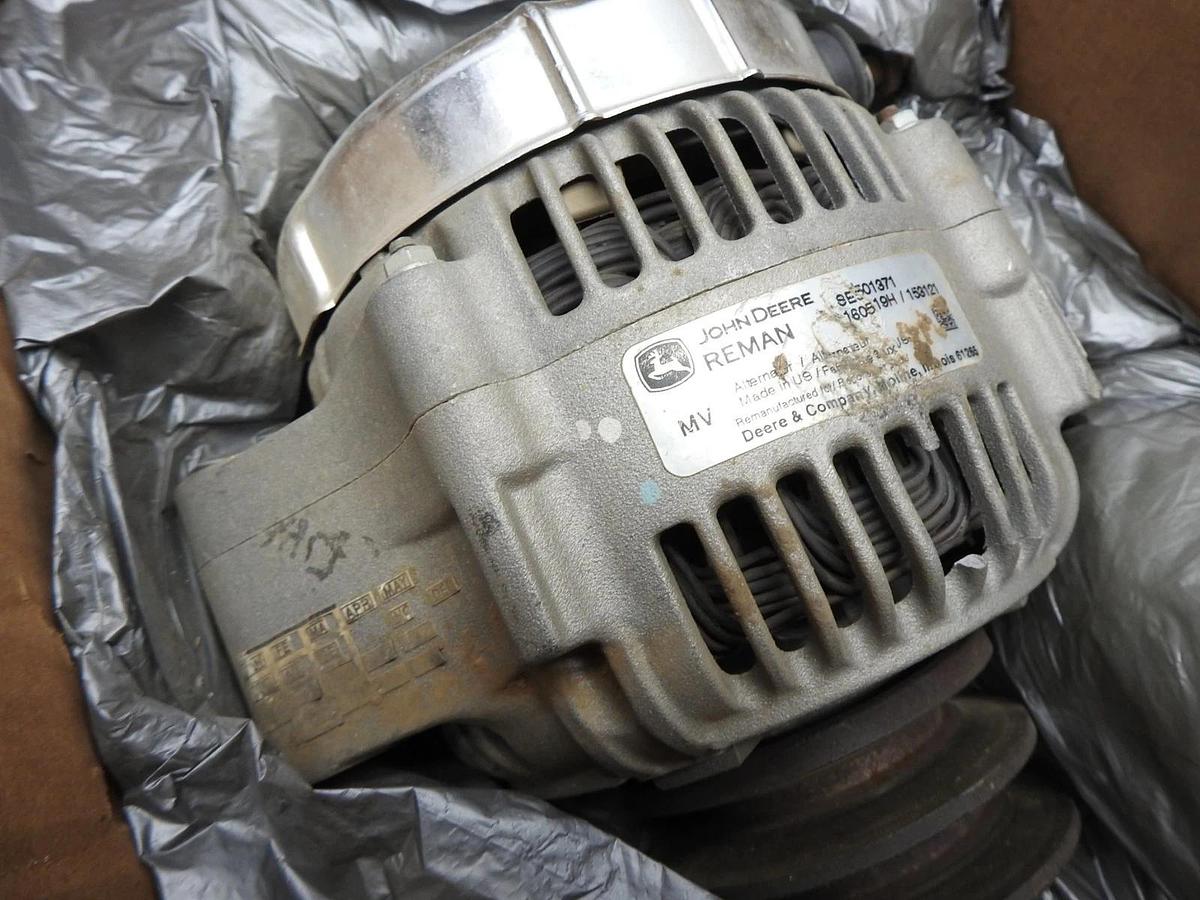 John Deere SE501371 Alternator *CORE* UNTESTED