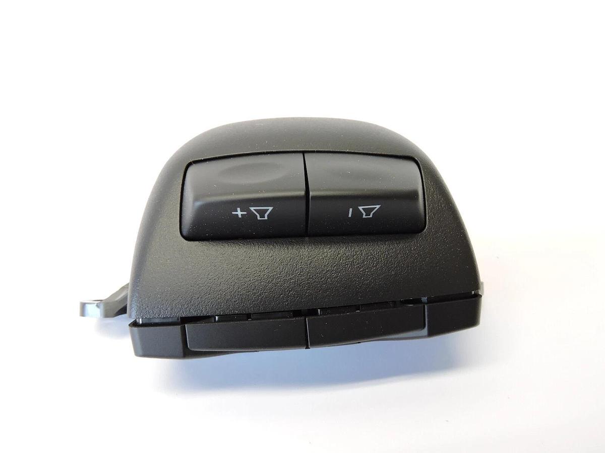 GENUINE GM 2009-13 Audio Control Switch Radio Bluetooth Steering Wheel 25851951