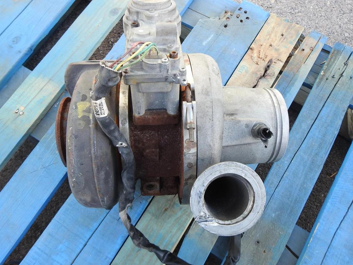 Cummins ISX15 HE561VE HE500VG 4309077RX Holset Turbo Turbocharger w/ Actuator!