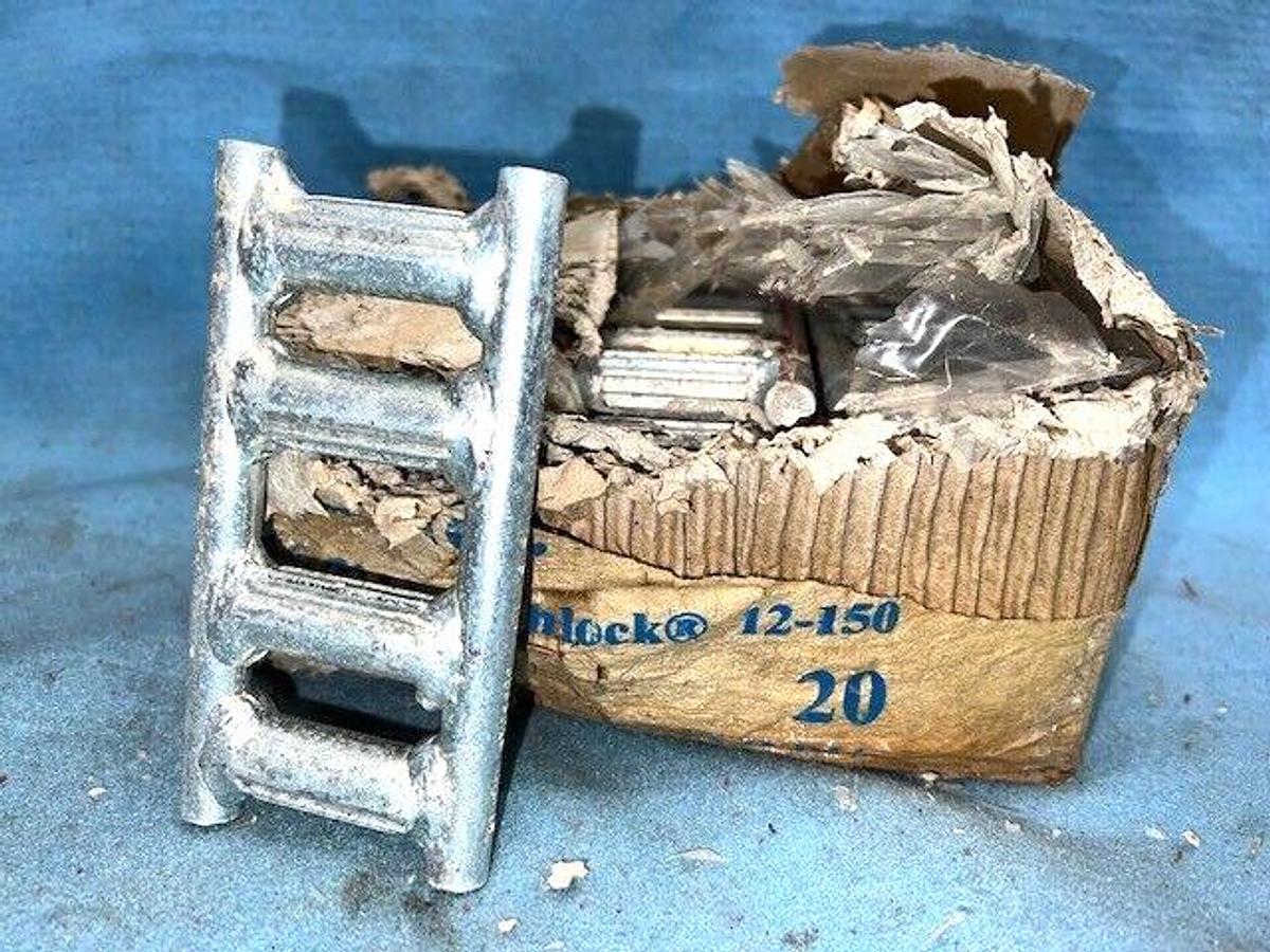 Osborn International 2-1/2" Roller Diam x 1-11/16" Width, 1" Stud Diam x 2-1/4"