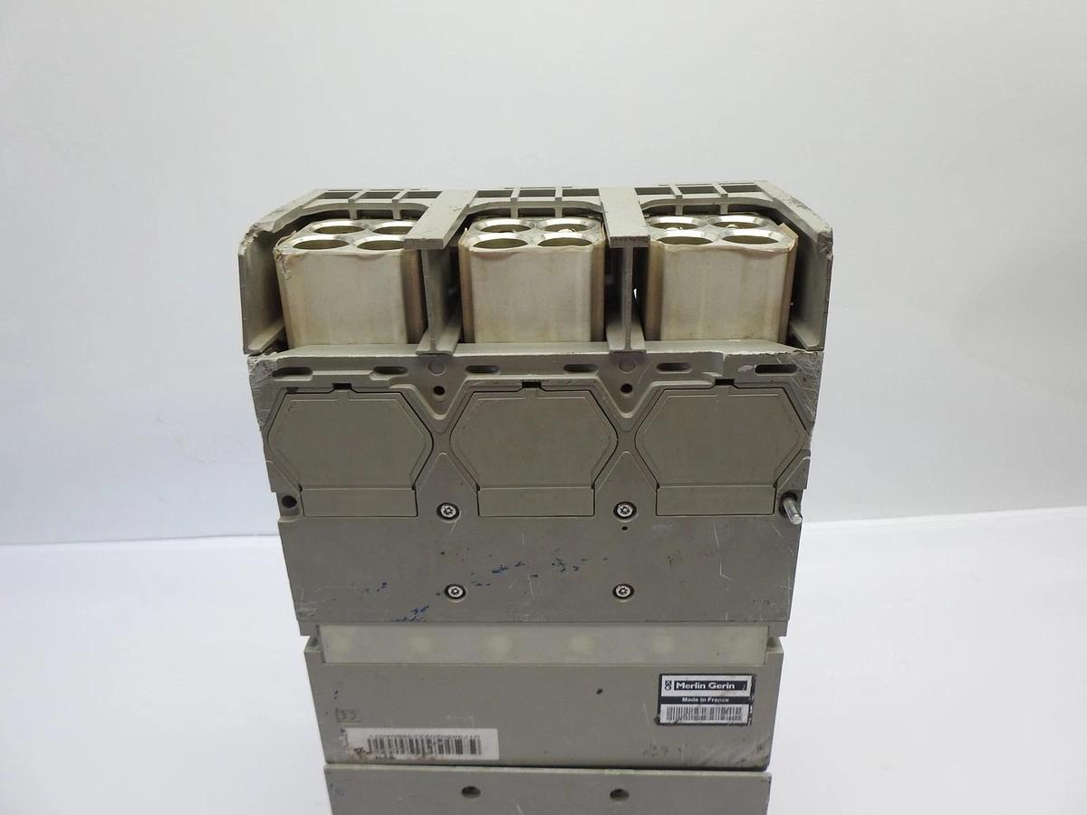 Cummins ONAN A051C966 Breaker PowerPact PG1200 PGL36120U33A