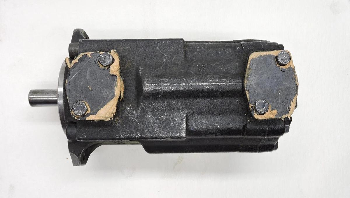 Parker T6CC Series Hydraulic Vane Pump T6CC 022 008 1R00 D100 - NOB NEW!