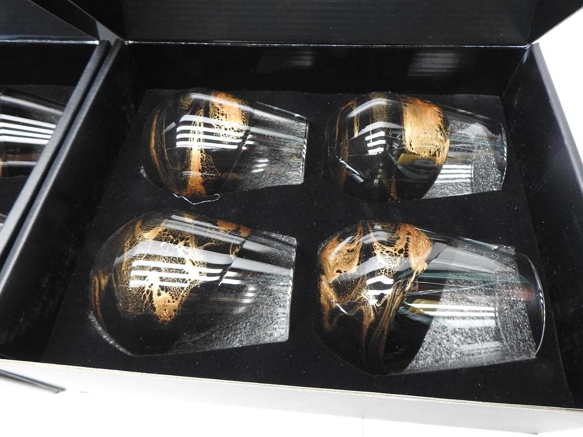 Lot of 8 lynn design cups