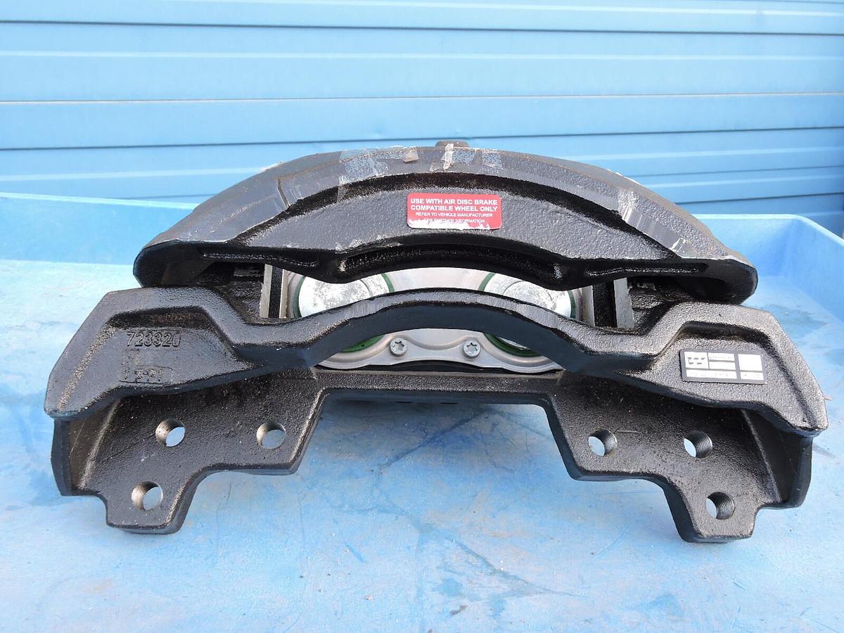 WEBB MC225 RH CALIPER, NON-RATIONAL - BR4400-40 - GENUINE OEM NEW!