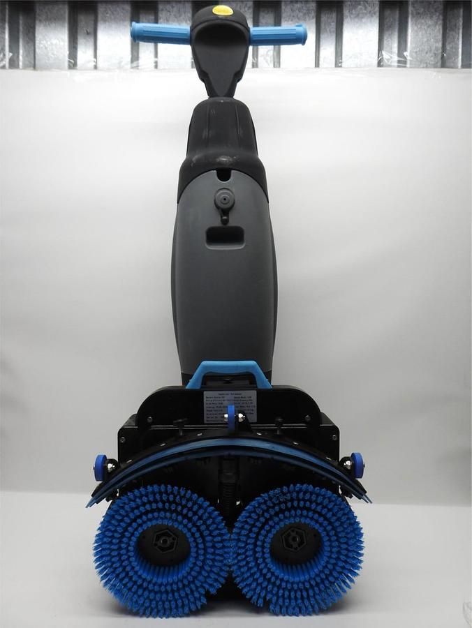 Tomahawk 18" Commercial Cordless Floor Scrubber Cleaner 36V Battery Not Included