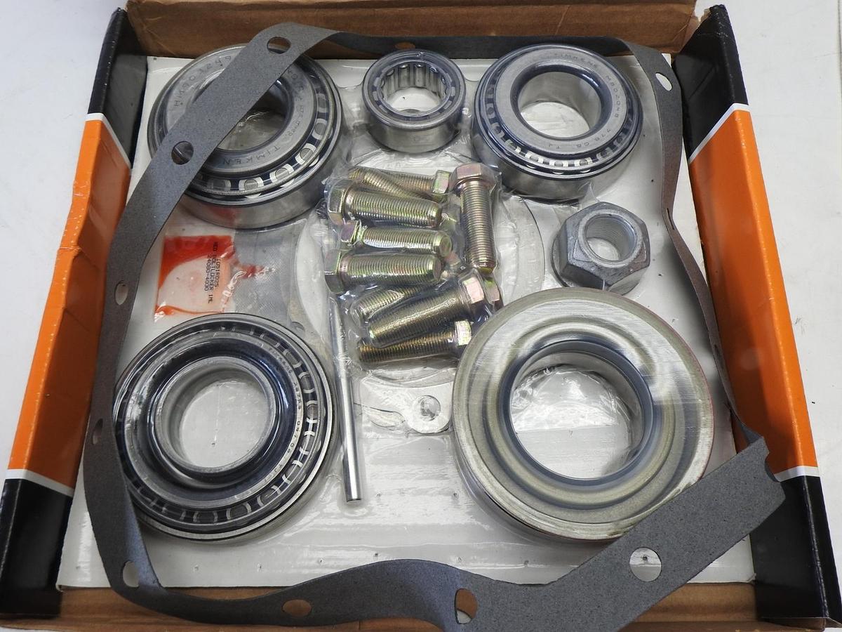 Motive Gear R14RLMKHT Rear Master Kit for GM 10.5" Differential Timken Tapered