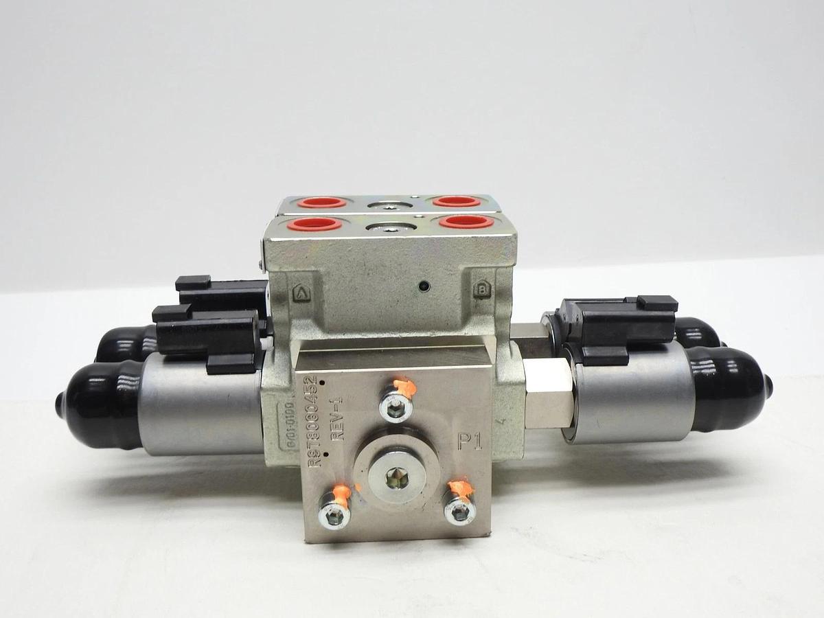 Coe Orchard Equipment Hydraulic Valve Manifold R978061574 COE# 20071, R978061574