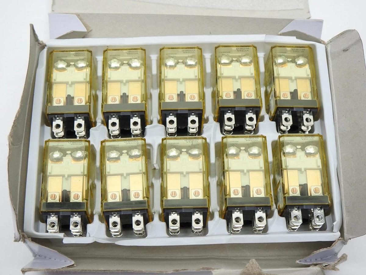 x10 p/k - IDEC RH2B-U AC24V Relay HRY27 o - NEW