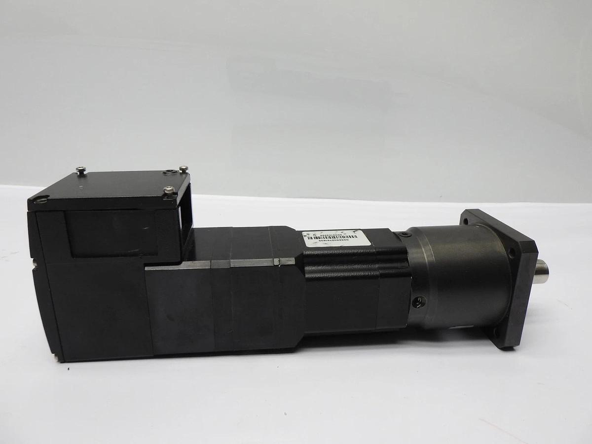 Schneider ILA1F572S2233 Integrated Drive Servo Motor ILA1F ILA1