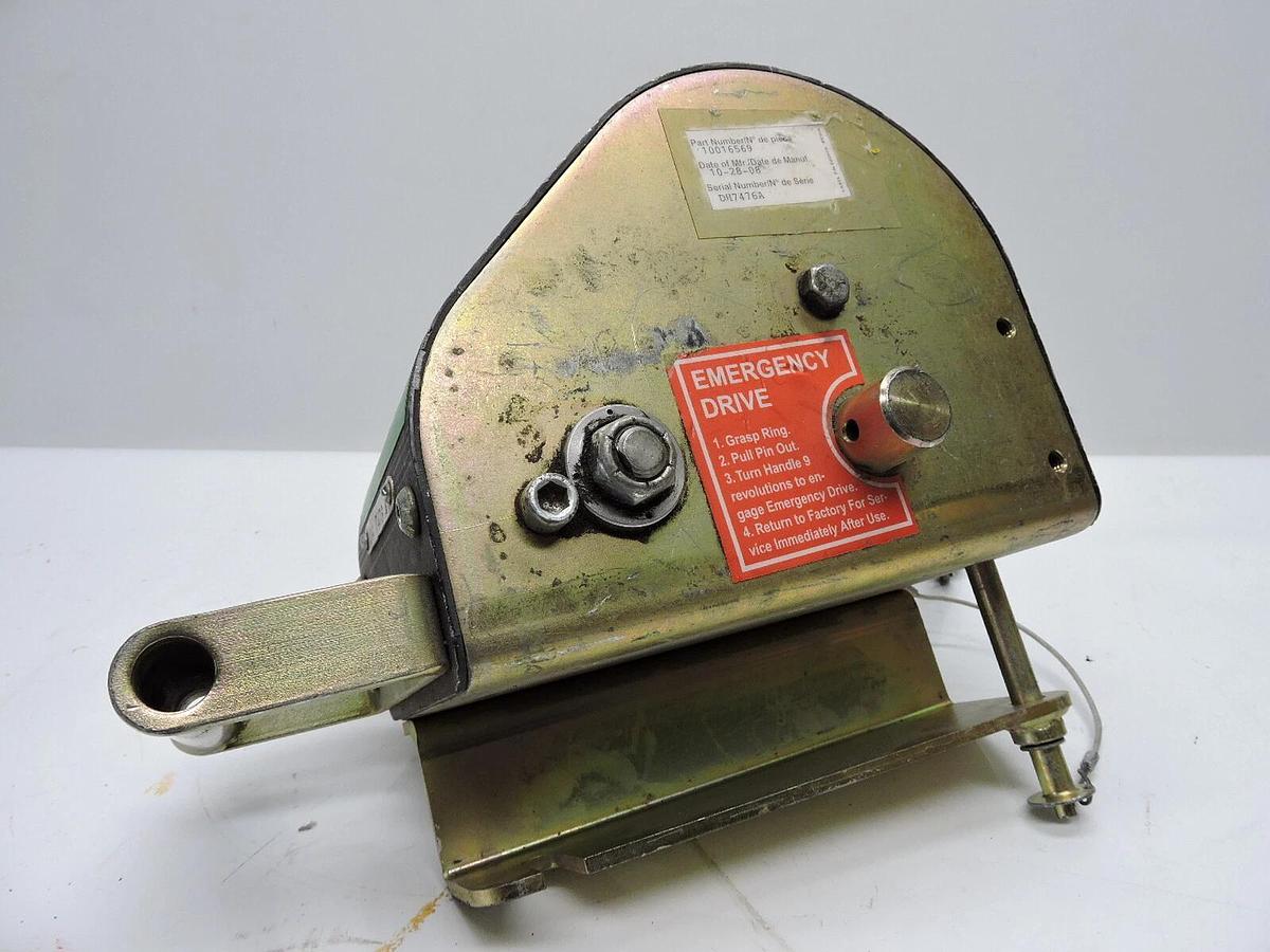 MSA 10016569 50' Personnel / Material Hoist Side Mount - USED