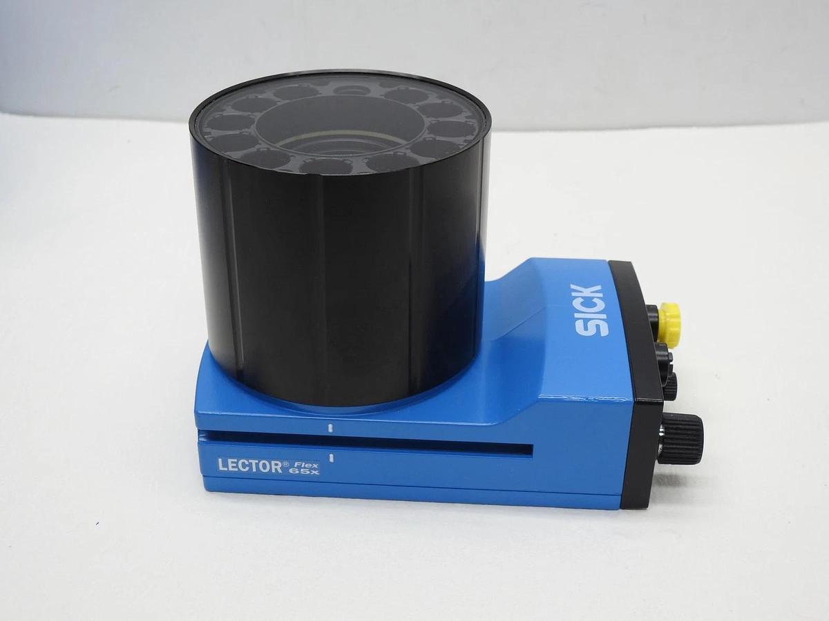 NOB NEW Sick V2D654R-MCXXF6 Image Based 1D/2D/Stacked CodeReader 1068496 V2D654R
