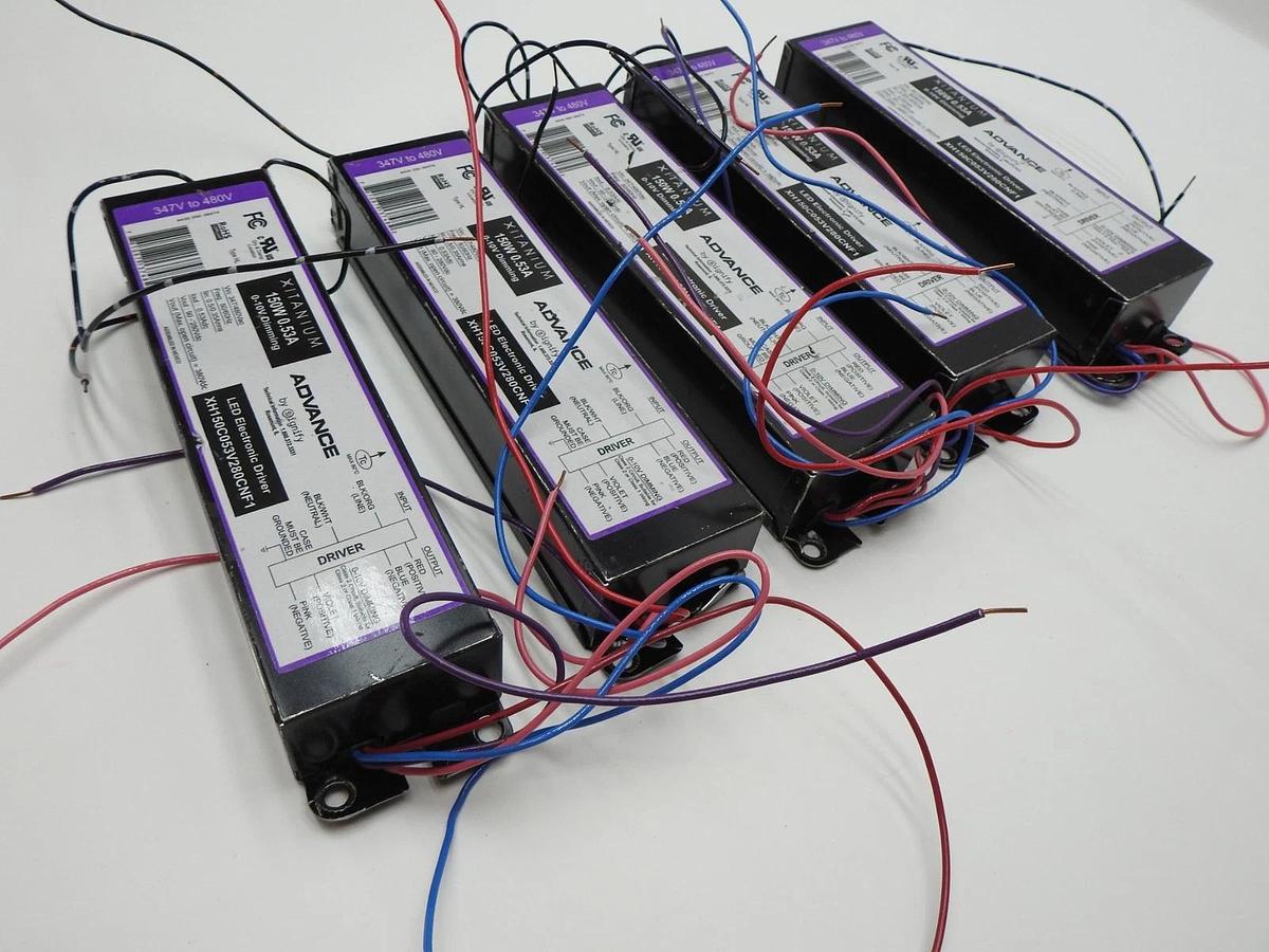 Lot of 5 - XH150C053V280CNF1 Advance Xitanium LED Driver - 150W 530mA 347-480V