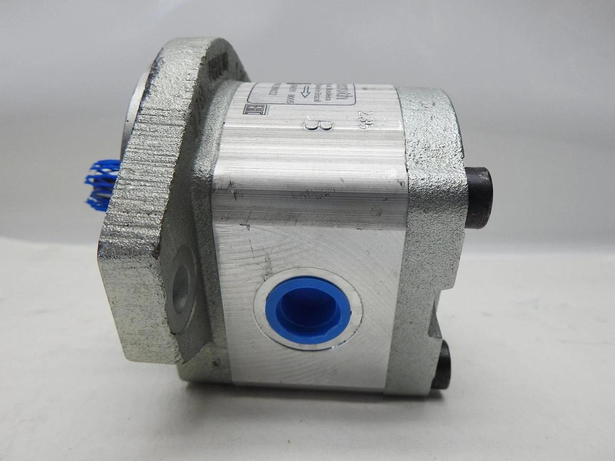 Genuine OEM REXROTH 9510290022 HYDRAULIC GEAR PUMP - NOB NEW!