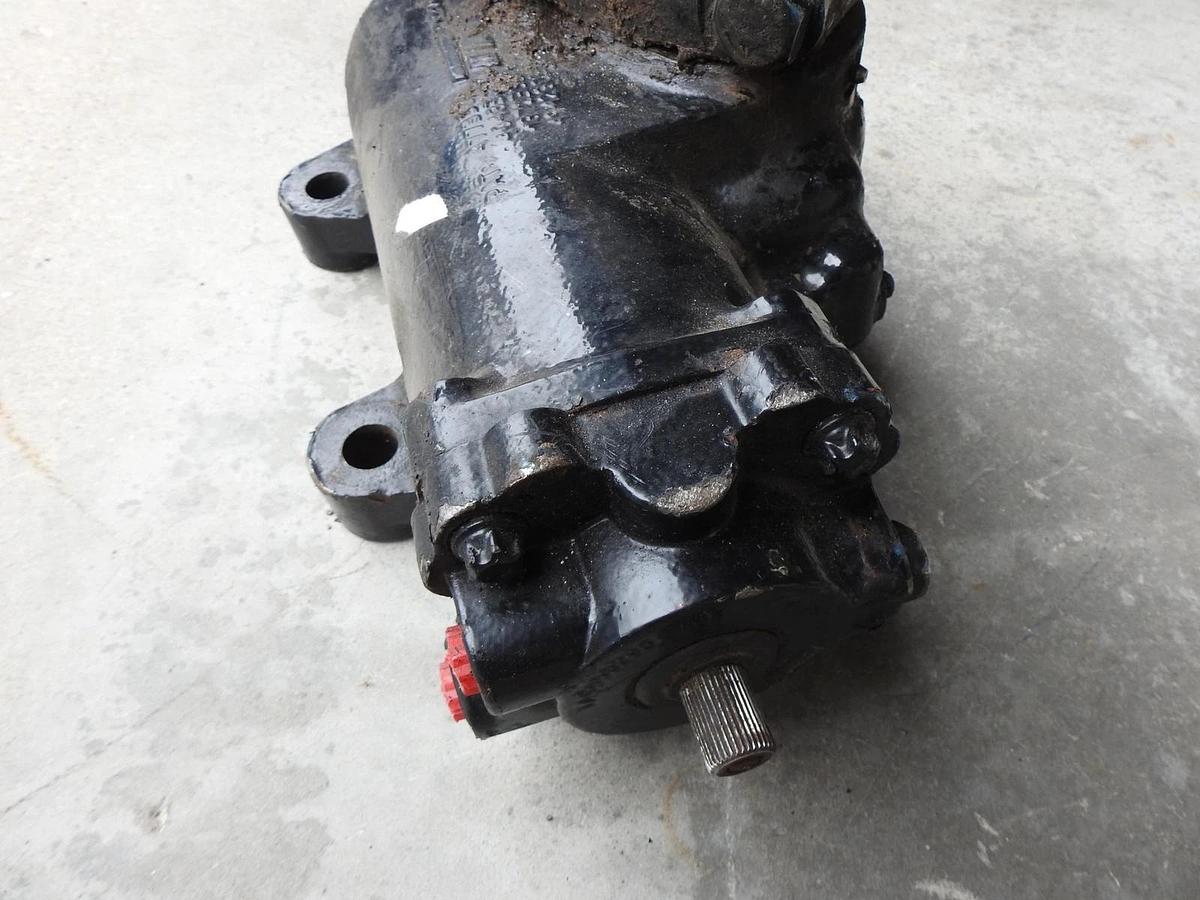 OEM TRW Ross Power Steering Gear Freightliner TAS85131 TAS855299 14-14455-001