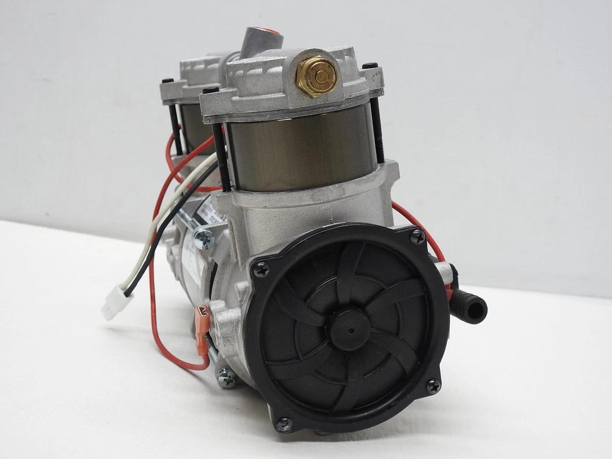 Sinc-Med Oilless Lab Diaphragm  Air Pump 120VAC 60Hz 3.0A ZGK300P1-65-02B - NEW!