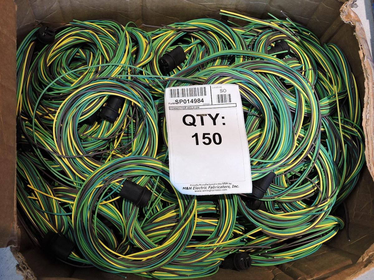 Lot of 150 - M&H Electric Fabricators Connector Mold on - Mold on Connector