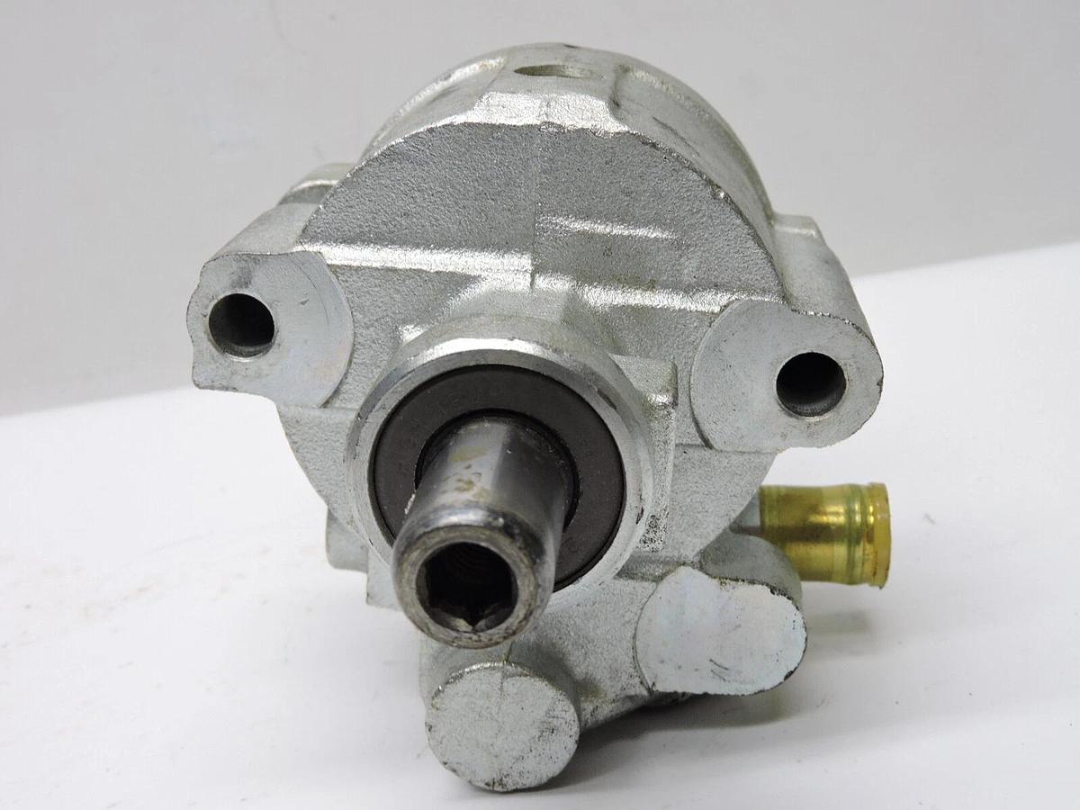2004 Pontiac GTO 5.7L LS1 Power Steering Pump 26086859, 36-360050 14834 NEW