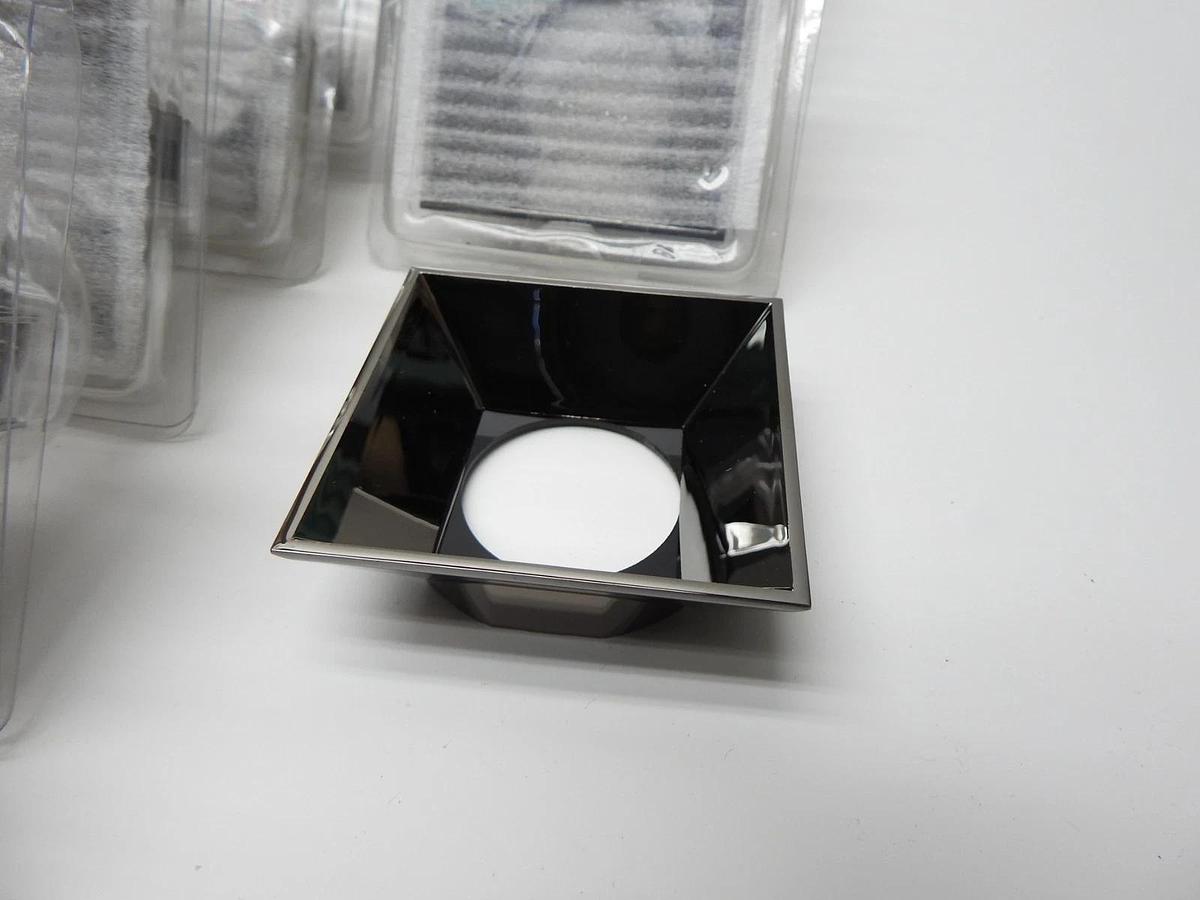 (24) Neko Lighting LES68 700mA 4000K + SA68CB Secondary Reflector + Veroza SENSE