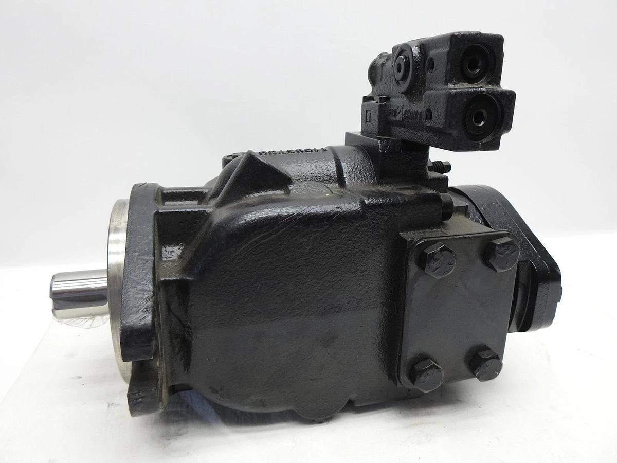 Danfoss 83027179 JRRS75 Series JRRS75CLS2125NNN3 (2 Bolt, Splined Shaft) OEM NEW