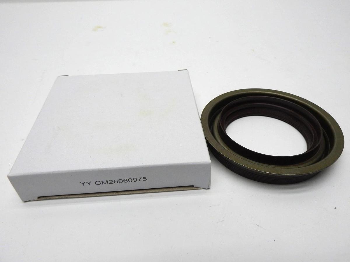 Yukon 41077 Differential Pinion for GM 9.5" with a 1350 U/Joint size - NEW!