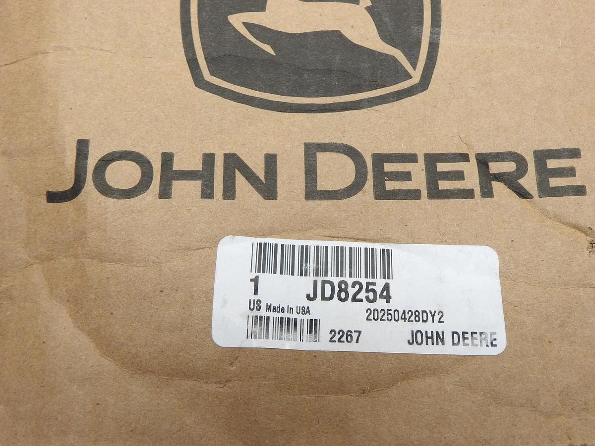 GENUINE John Deere JD8254 Tapered Roller Bearing Cup OEM