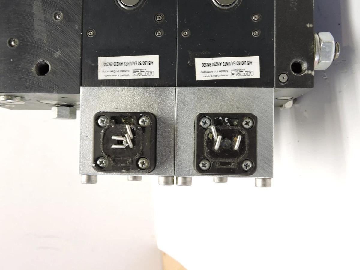 Guntert Zimmerman GZ Hydraulic Block Manifold Assembly US17-104-H-00-00, 110H605