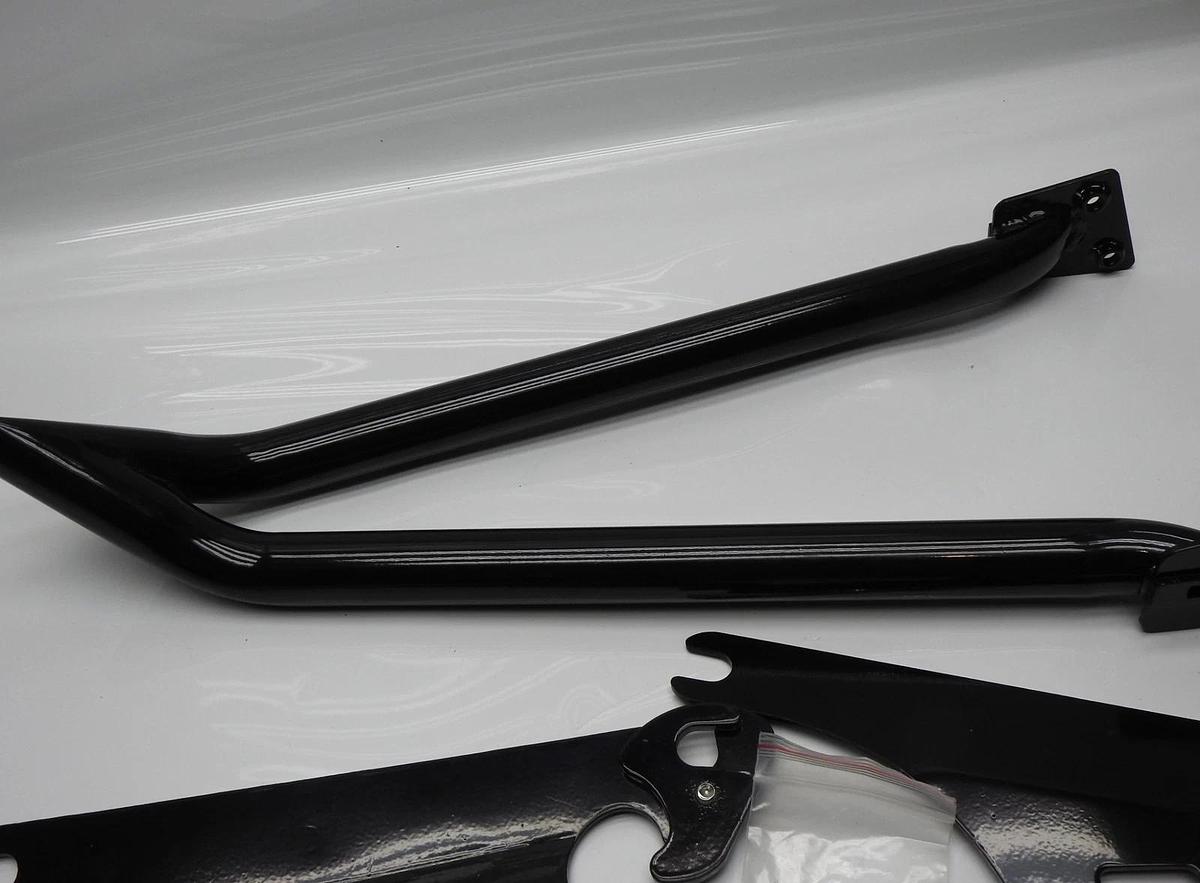 Back Rest Sissy Bar Harley DYNA SUPER GLIDE STREET BOB LOW CUSTOM 1.25 T YL57