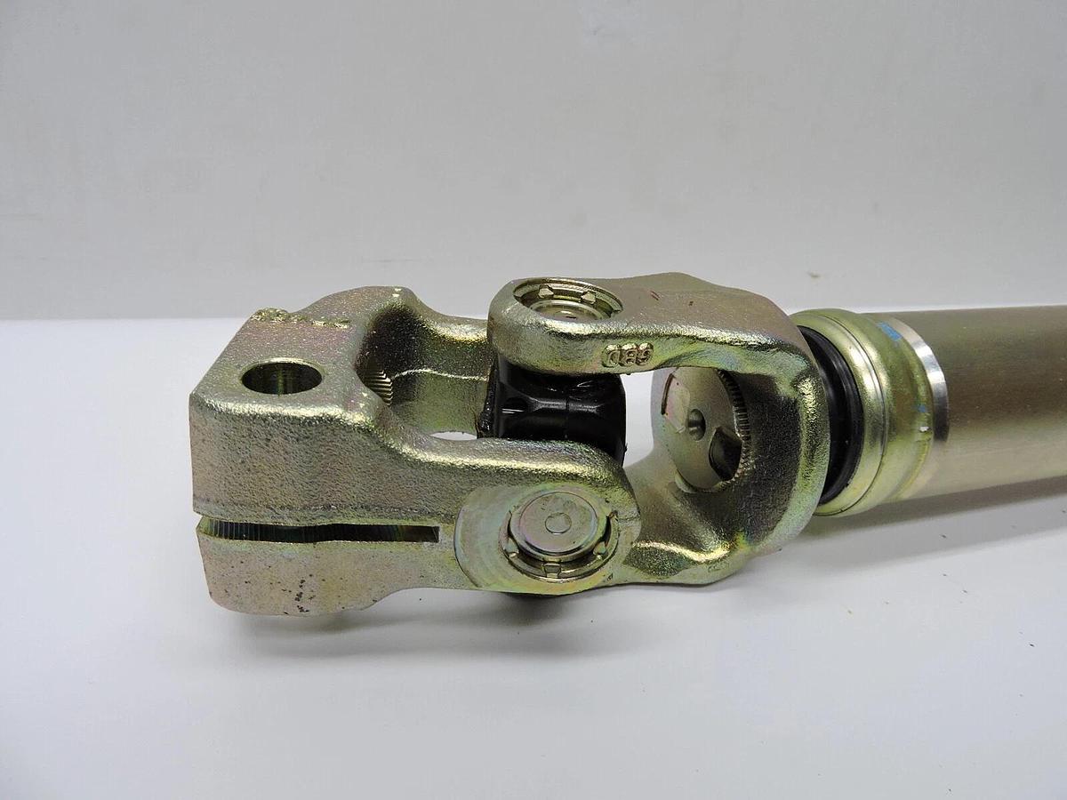 ZF Ball Universal Shaft Freightliner 7025-974-714, 10760931/3, 7025974714 - NEW!