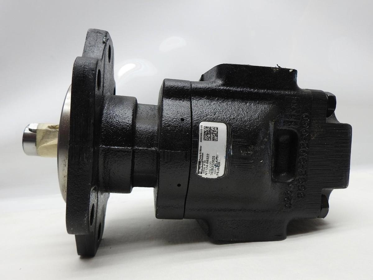 GENUINE Parker 7029212025 Hydraulic Motor P9J0429 (6 Bolt, Keyed Shaft) NEW!