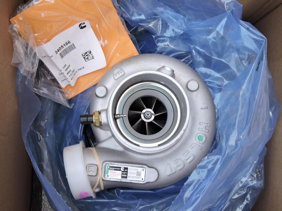 Cummins 4352525RX 3795632 Turbo 8.9L Short Turbo Charger- FACTORY REMAN- NO CORE