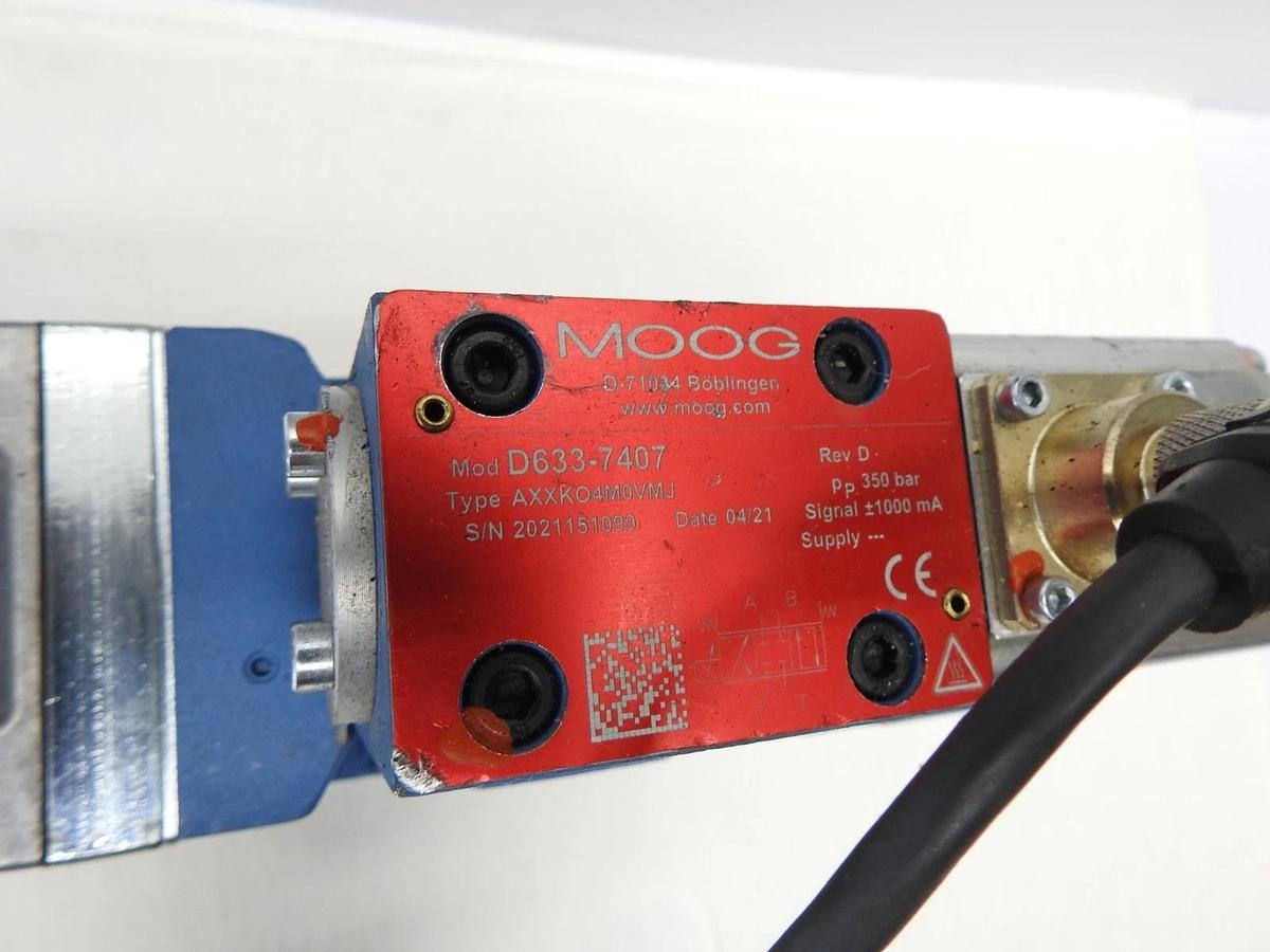 MOOG D681Z4195 Proportional Servo Flow Valve D633-7407 TYPE: P80HXZM6VEA2HC -NEW