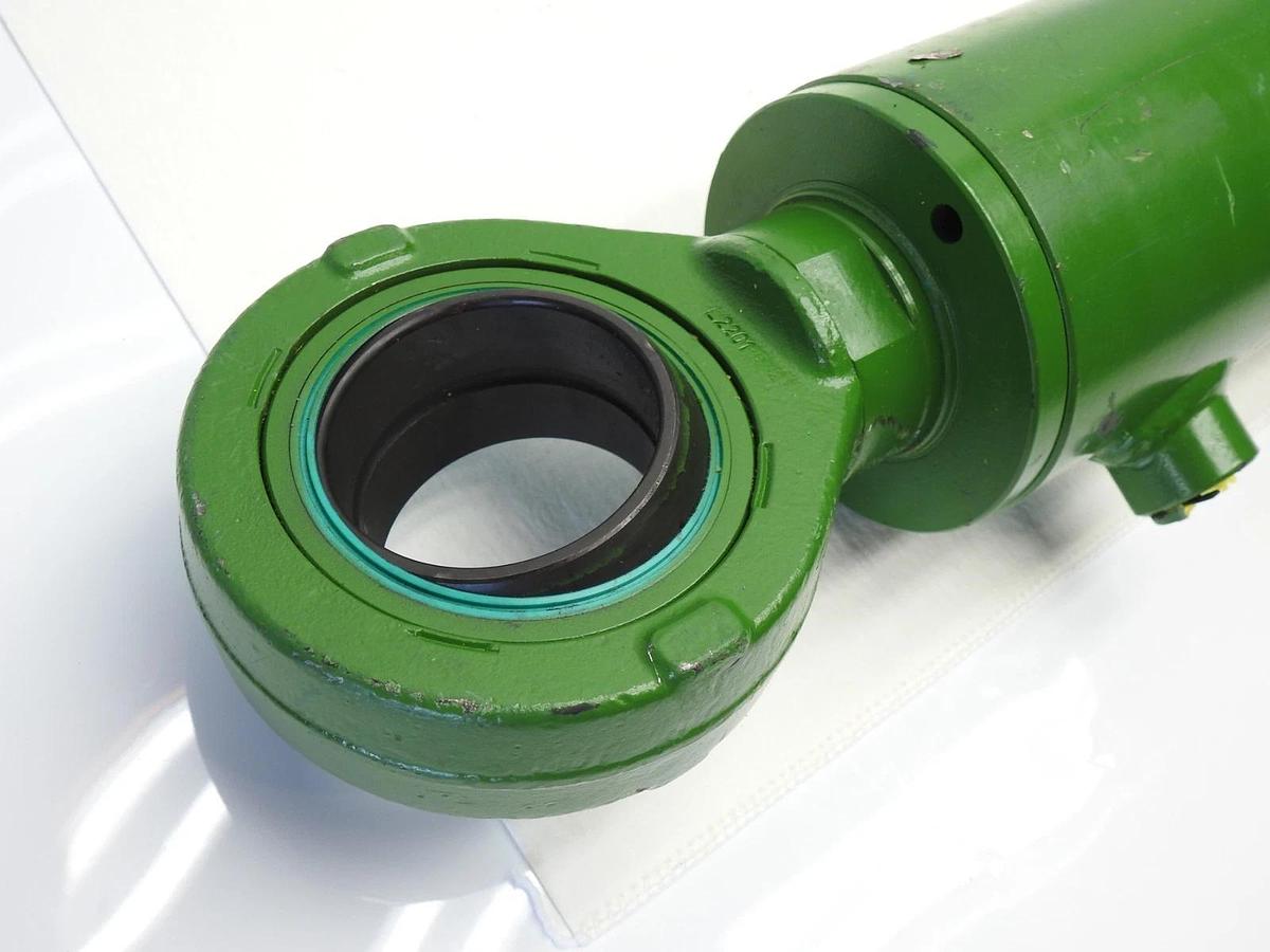 Weber Hydraulik 1098833 Cylinder 20415 Hydraulic Cylinder GREEN - NOB NEW!