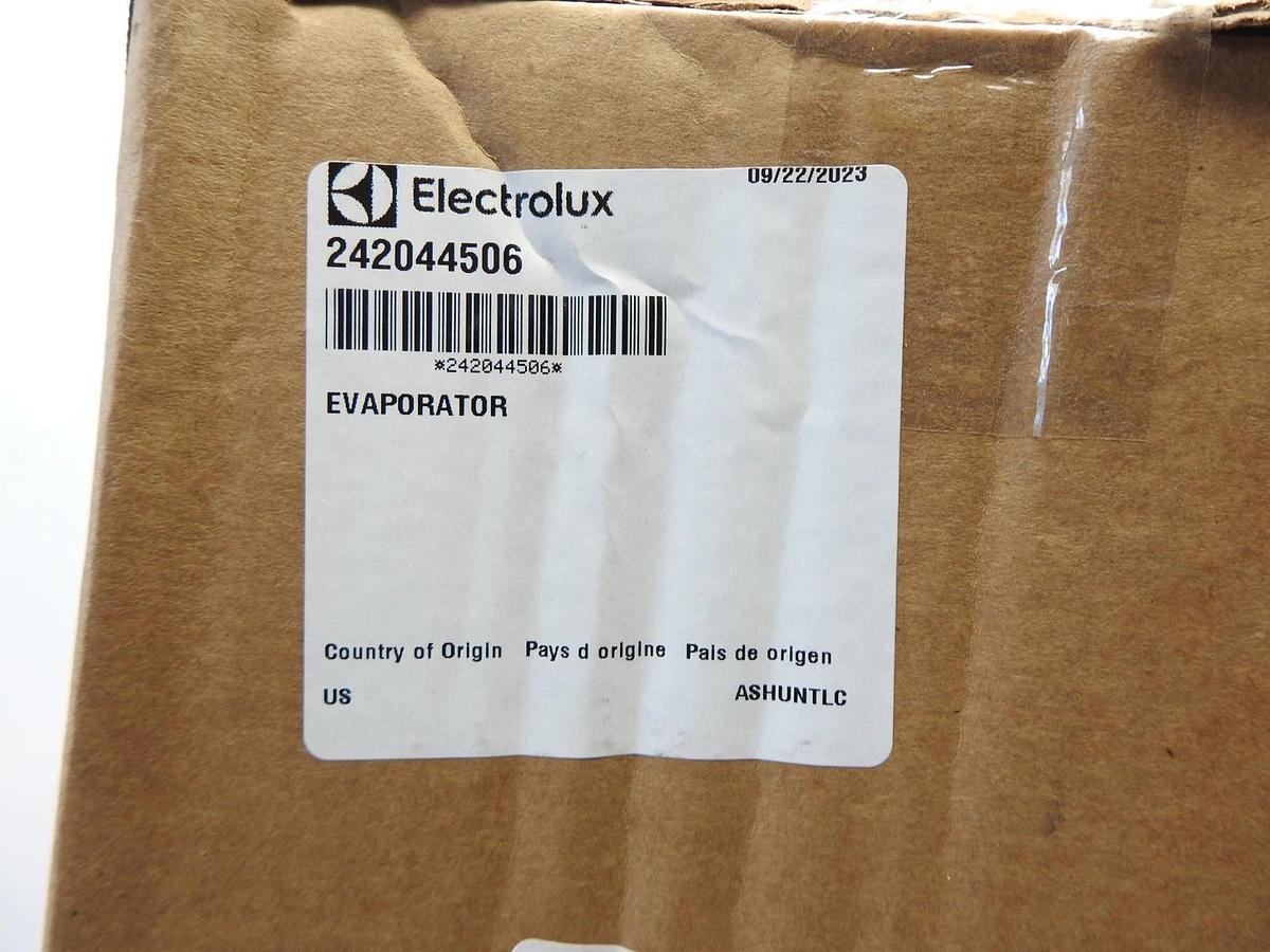 Genuine OEM Frigidaire 242044506 Refrigerator Evaporator & Defrost Heater - NEW