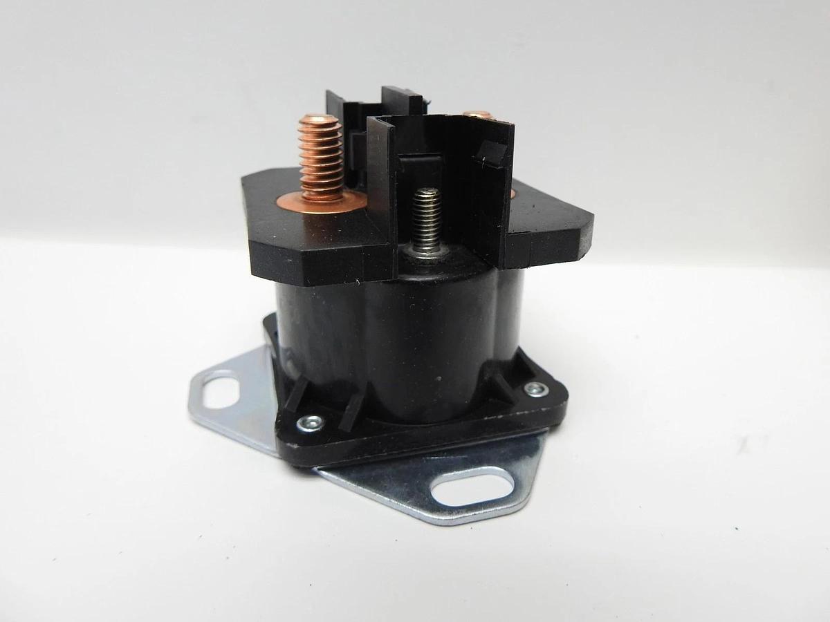 Genuine CNH 183038A1 Solenoid Switch - OEM CNH - NEW IN BOX!