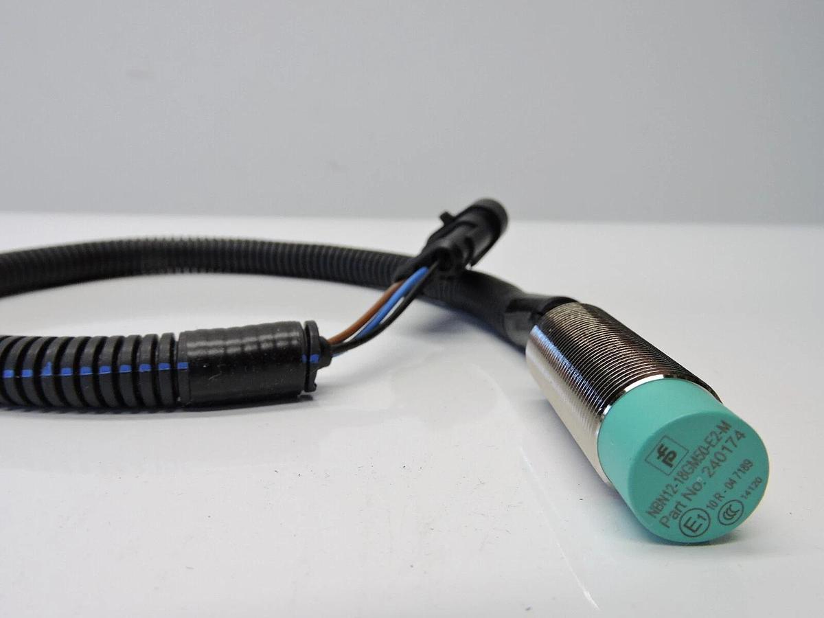 GENUINE JLG 1001183024 Proximity Sensor - OEM NEW!