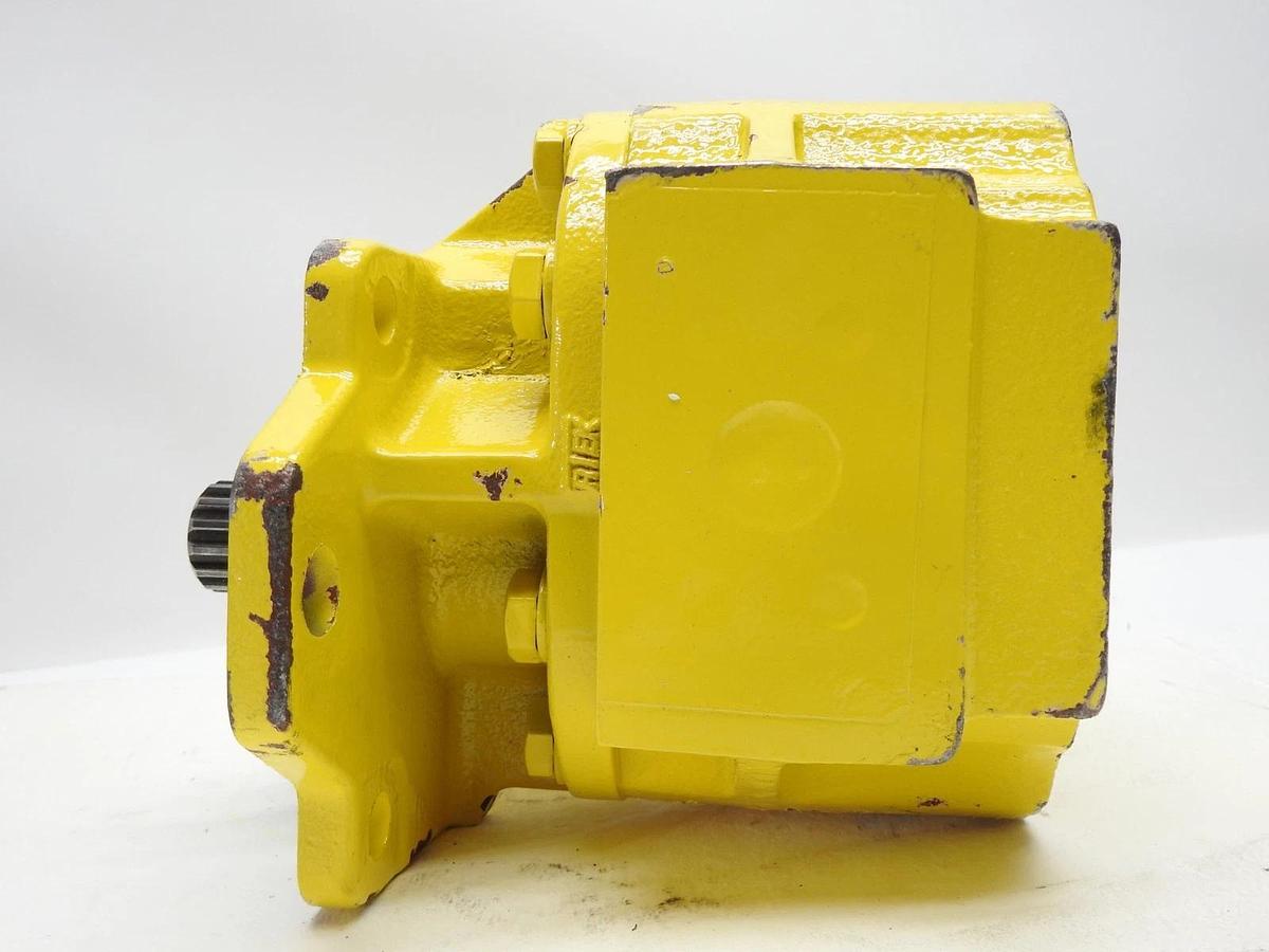 Geartek Hydraulic Motor MD Series MD20-1C (Yellow) 6 Bolt, 14 Teeth Shaft) NEW