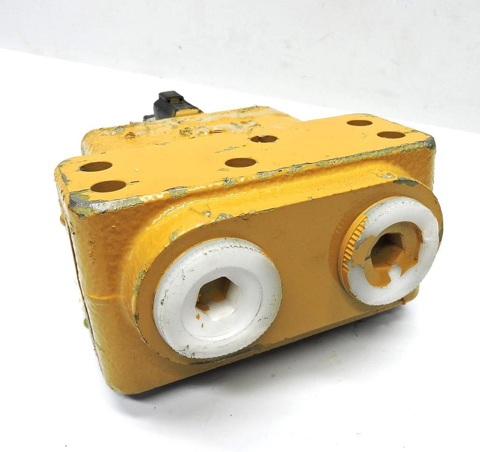 CAT 322-8715 VALVE GP-Solenoid 3228715 - OEM NEW