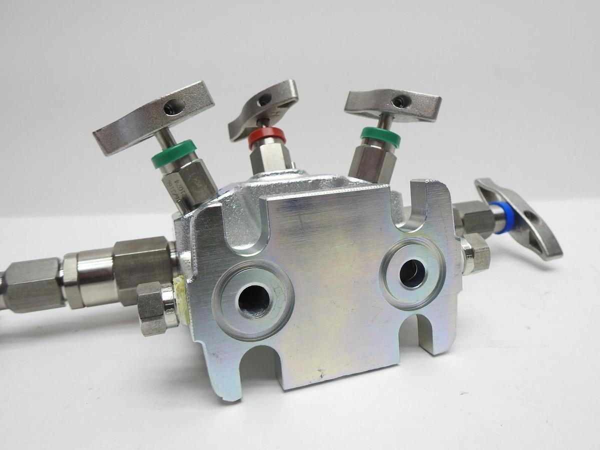 AS-Schneider T5S-CKA 5-Valve Manifold A105 ETFE / POM, FKM
