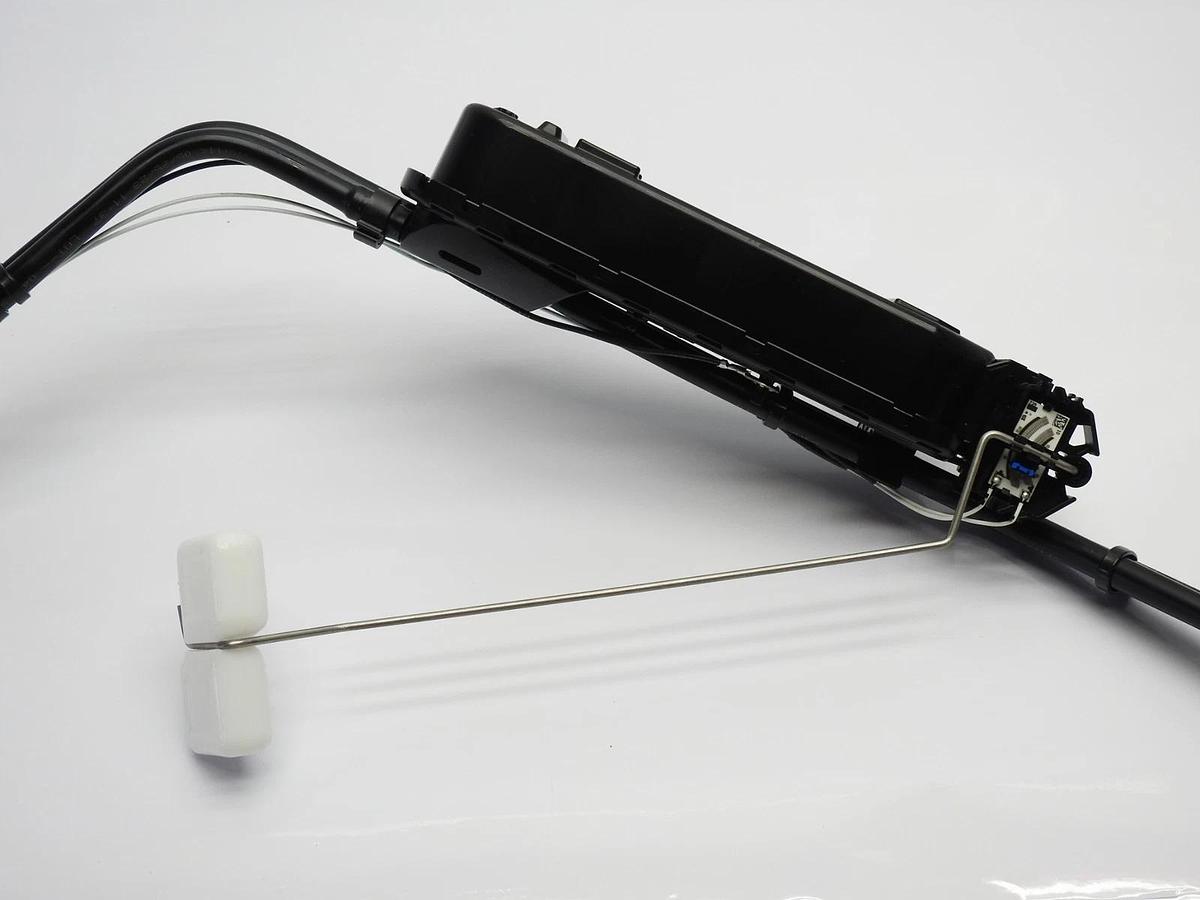 Polaris Snowmobile Fuel Pump (Possibly Khaos, Matryx) READ DESCRIPTION #2522806