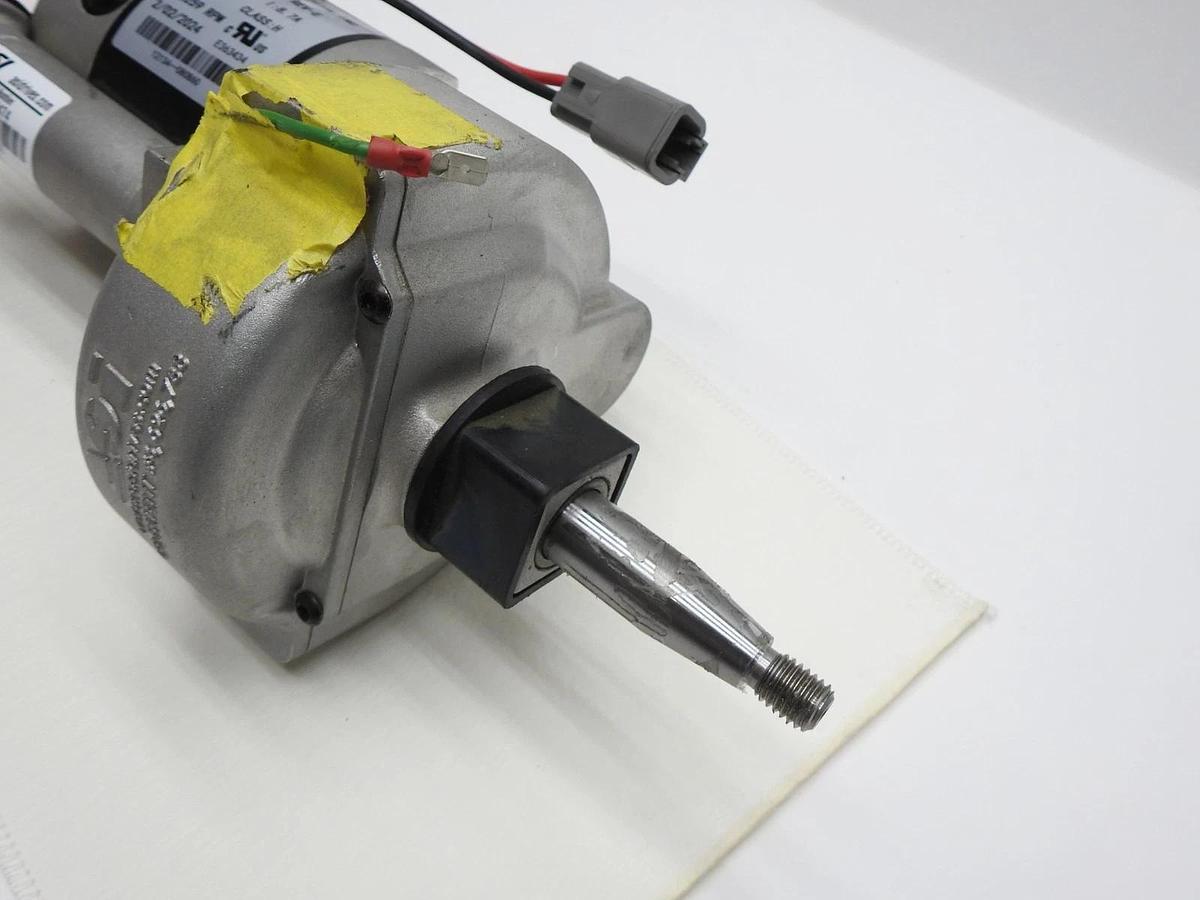 OEM Tennant 1209779 24V Transaxle Motor for Walk Behind Scrubber 24 VDC 458J NEW