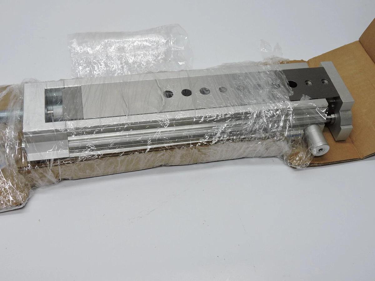 GENUINE! FESTO 543908, DGSL-20-100-C-PA / DGSL 20 100 C PA, mini slide -OEM NEW