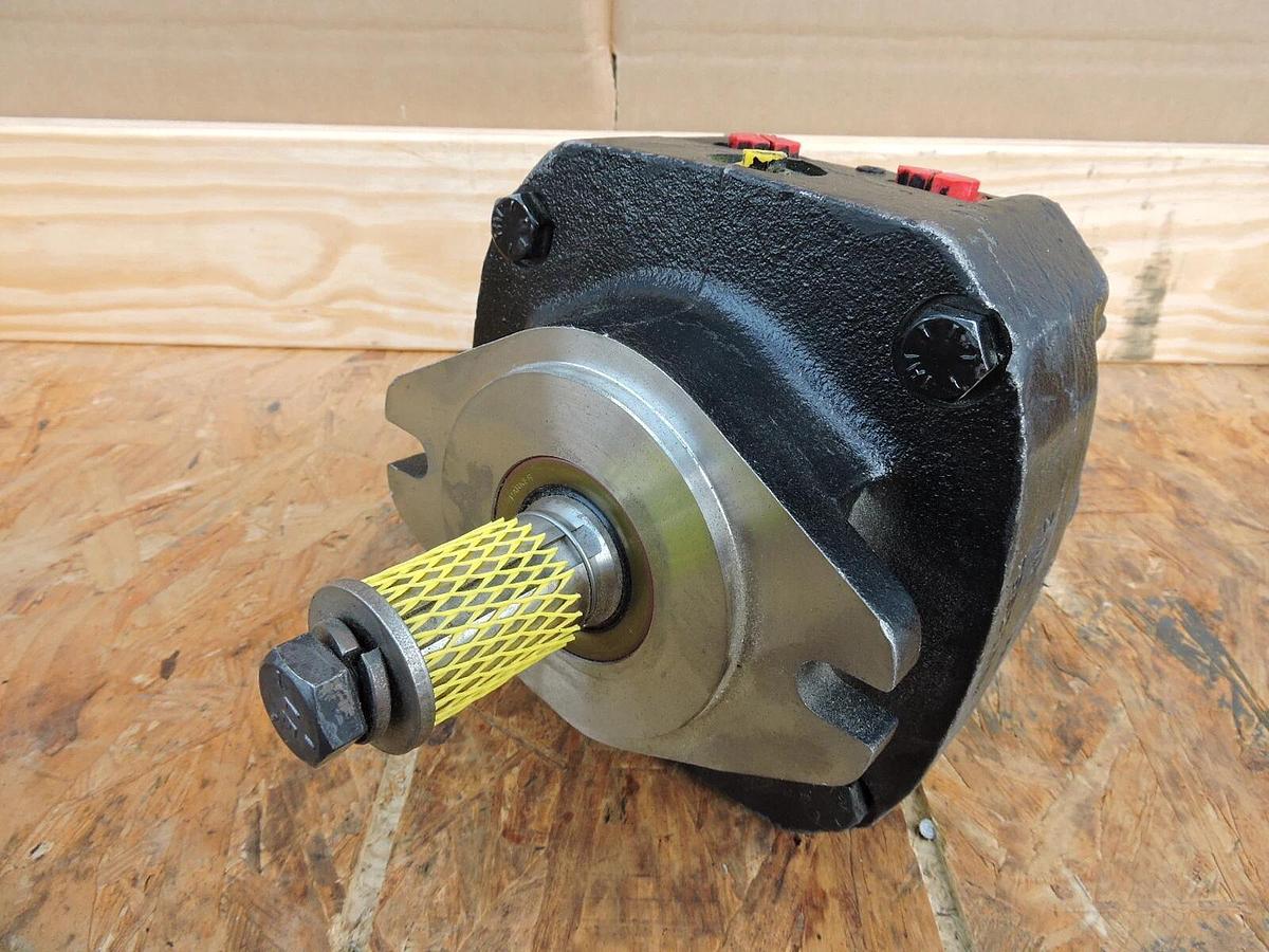 Genuine Parker BG0140BS030AAAA BG Series Brake Torqmotor - NEW!