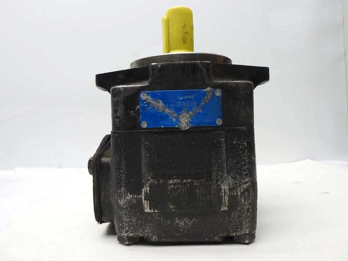 Labrie HYP01482 Hydraulic Denison Vane Pump T6DW-042 CW - NOB NEW
