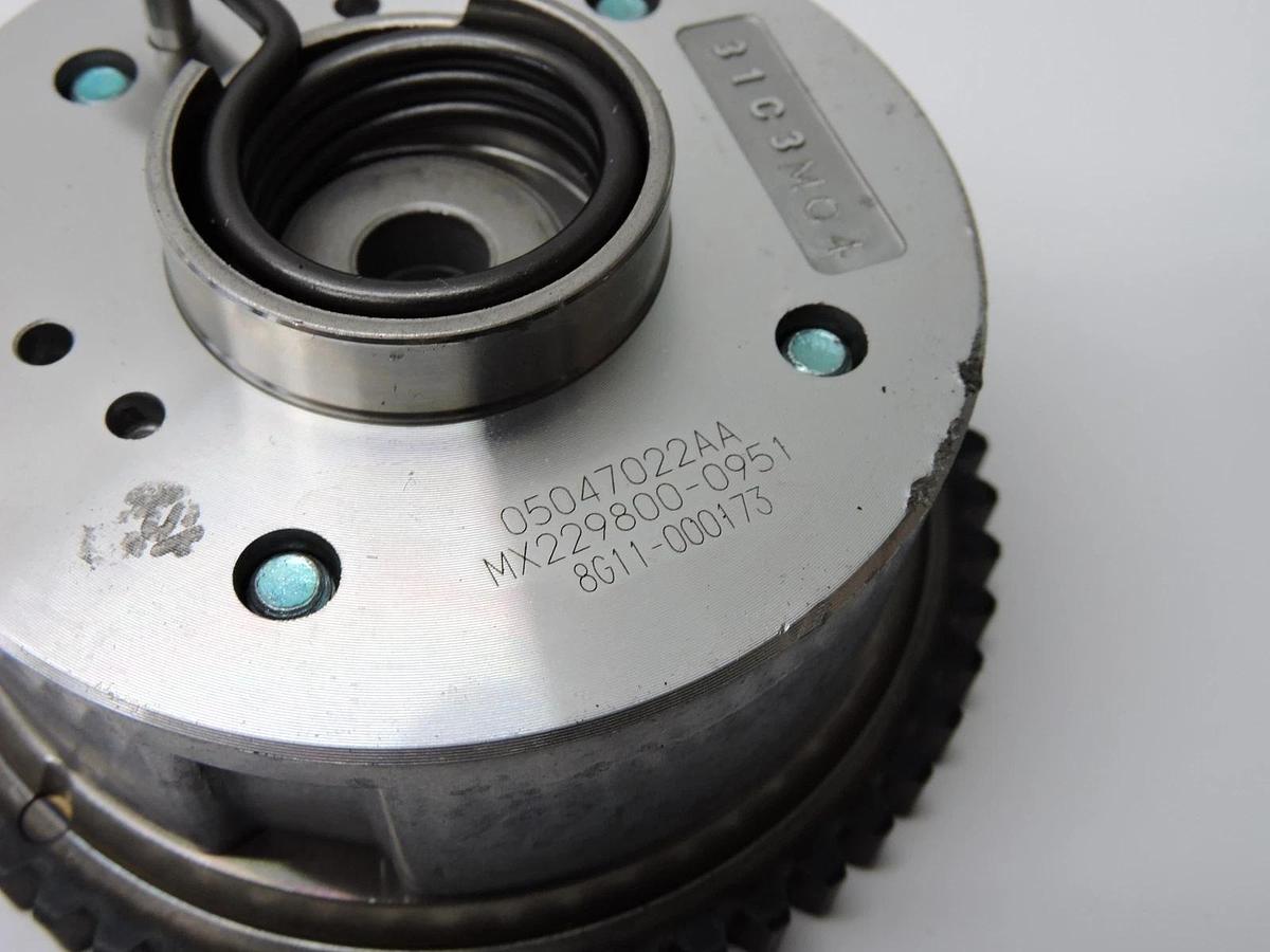 NEW Mopar 0504 7022AA, Engine Timing Camshaft Sprocket MX229800-0951 / 05047022
