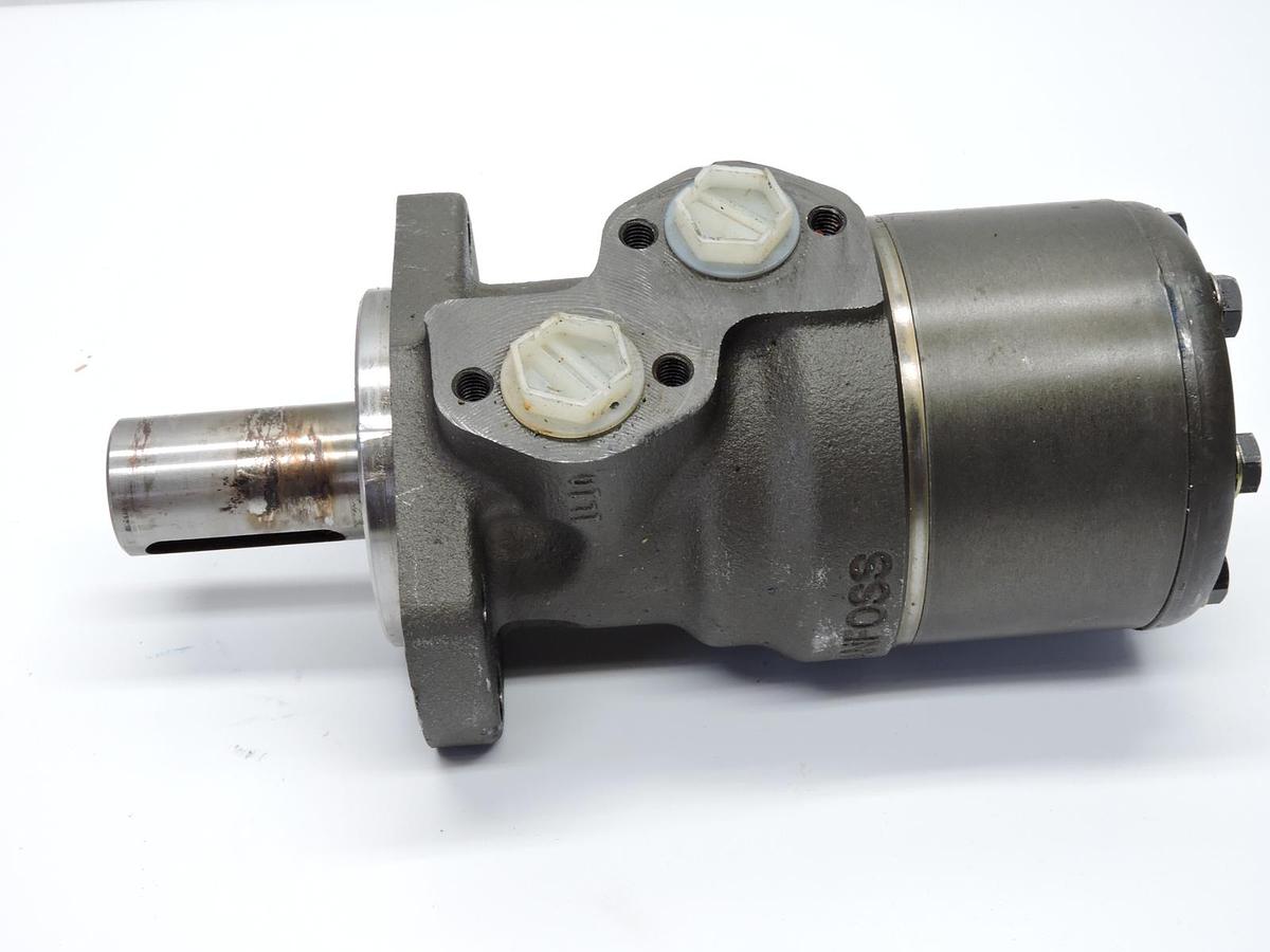 Danfoss 151-6007 OMR 315 Hydraulic Motor OEM NEW!